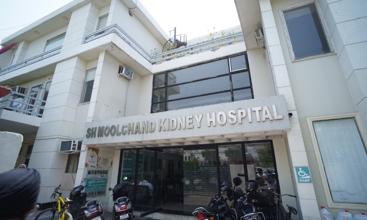 Sh Moolchand kidney Hospital